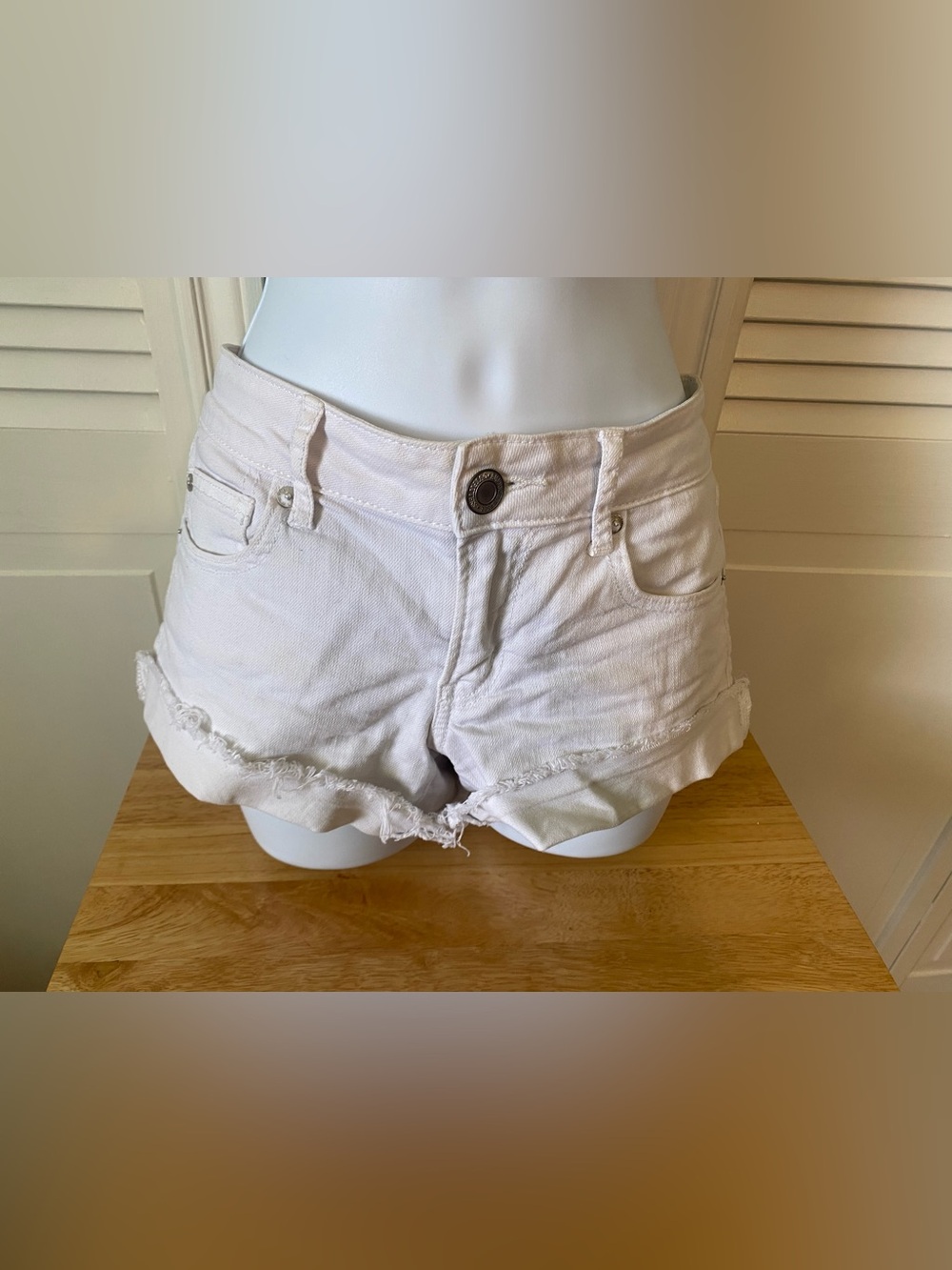 American Eagle Stretch Denim Shorts sz 6